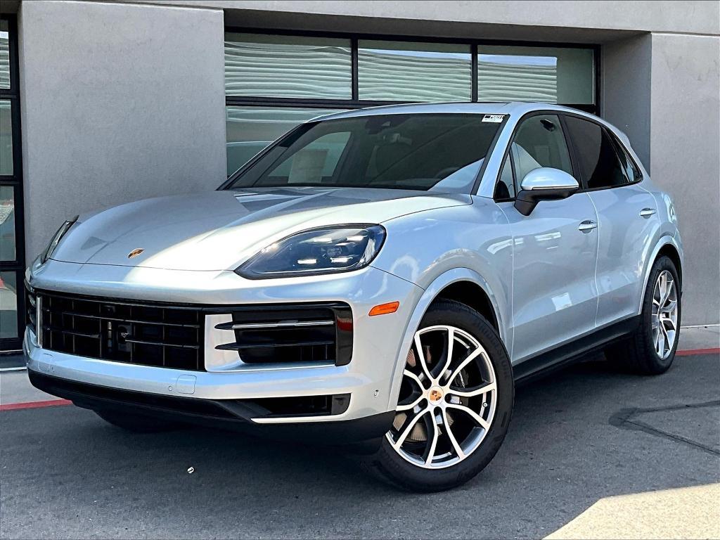 new 2025 Porsche Cayenne car, priced at $104,685