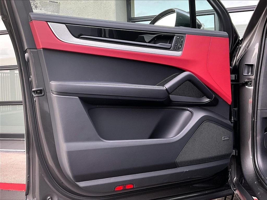 new 2026 Porsche Cayenne car, priced at $107,300