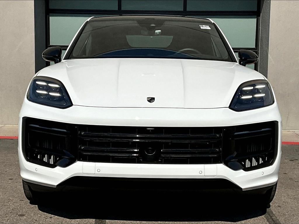 new 2025 Porsche Cayenne car, priced at $182,084
