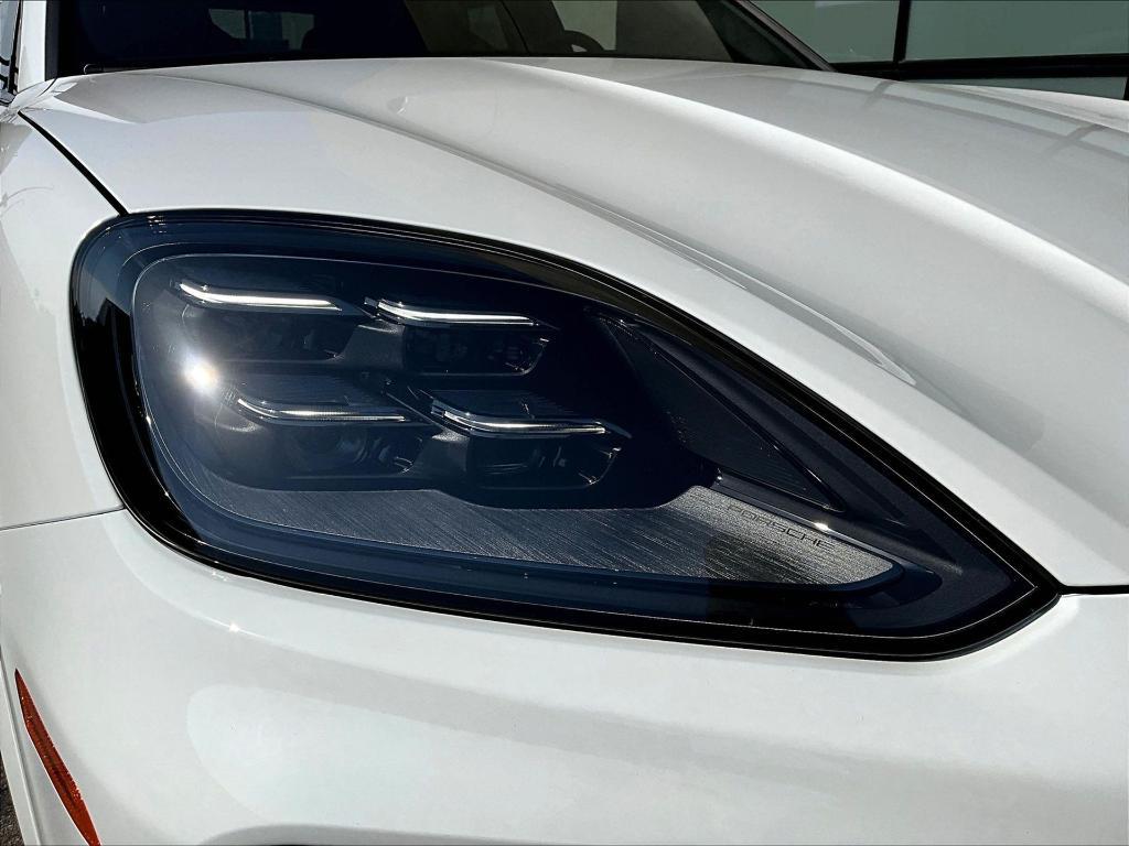 new 2025 Porsche Cayenne car, priced at $182,084