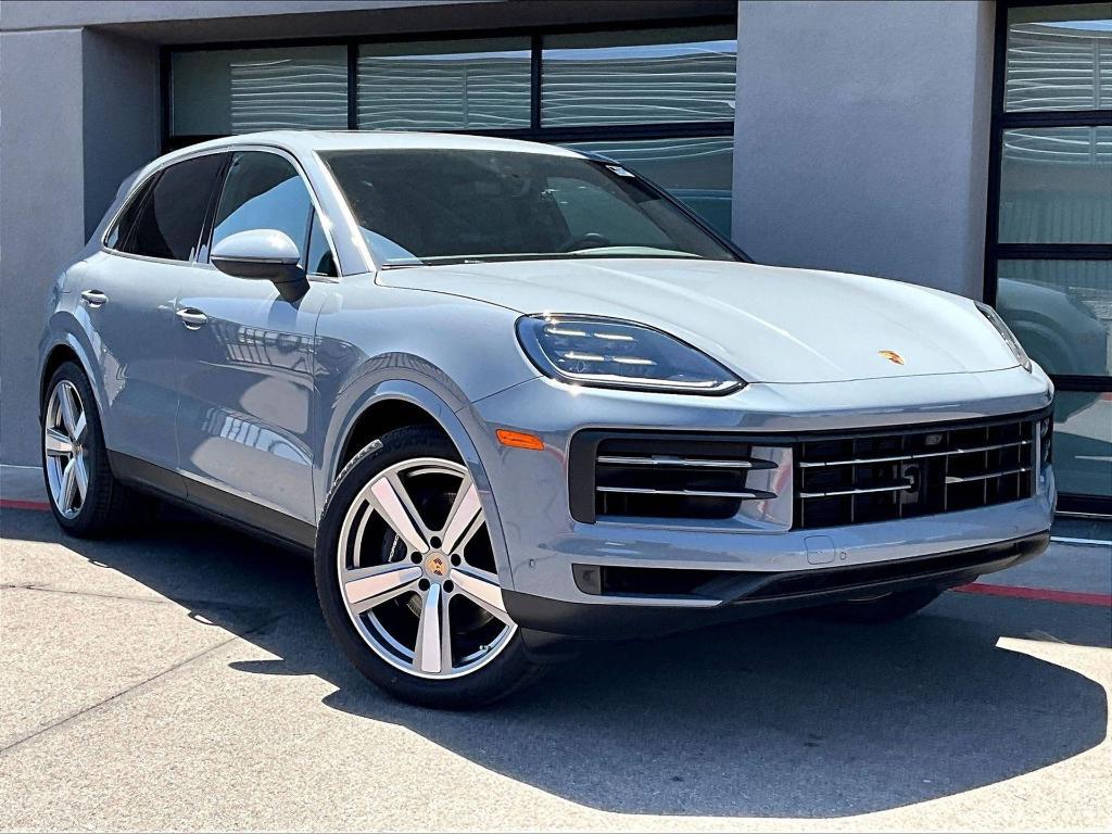 new 2025 Porsche Cayenne car, priced at $105,305