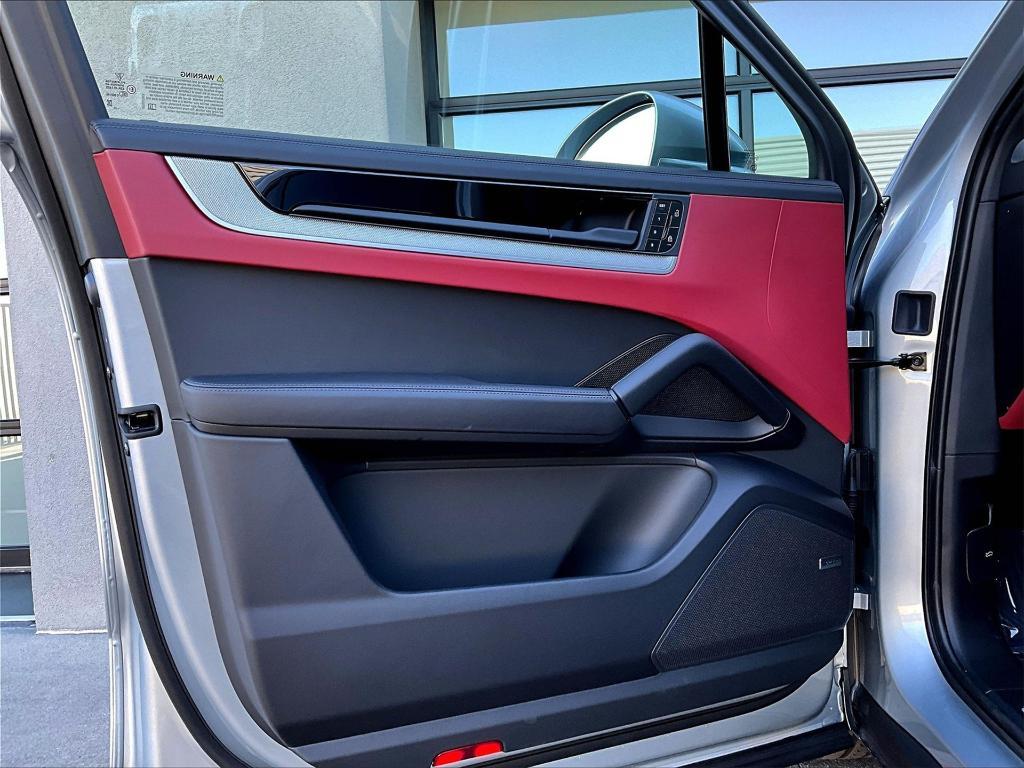 new 2025 Porsche Cayenne car, priced at $116,235
