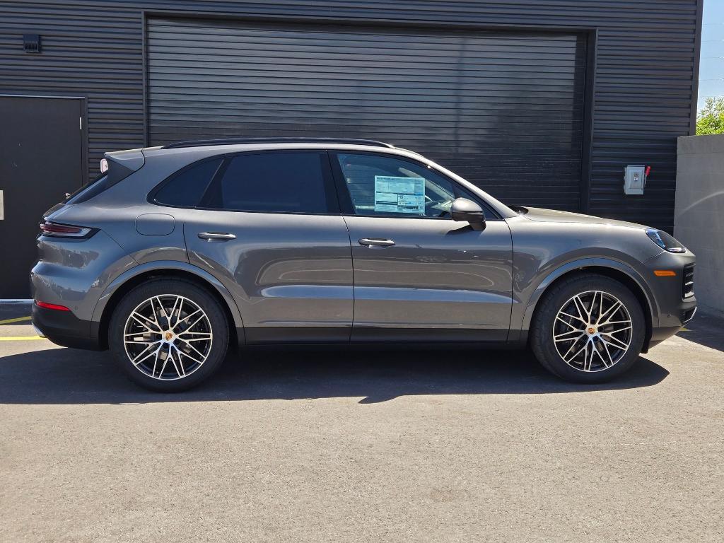 used 2025 Porsche Cayenne car, priced at $95,899