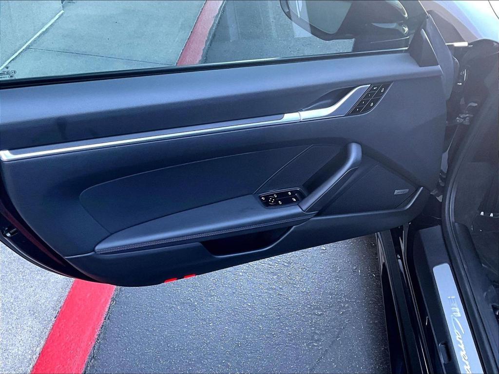 used 2020 Porsche 911 car, priced at $122,899