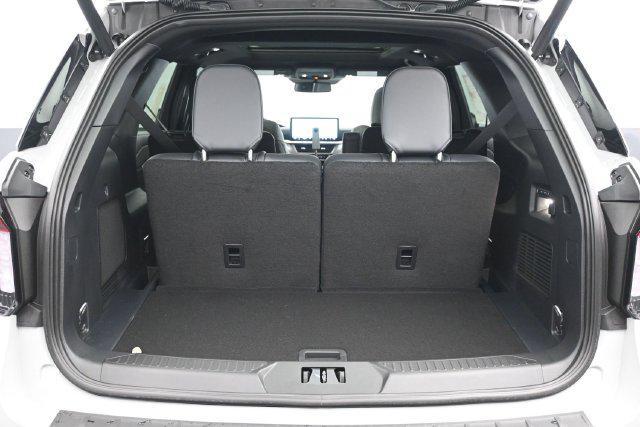 new 2027 Ford Explorer car, priced at $57,097