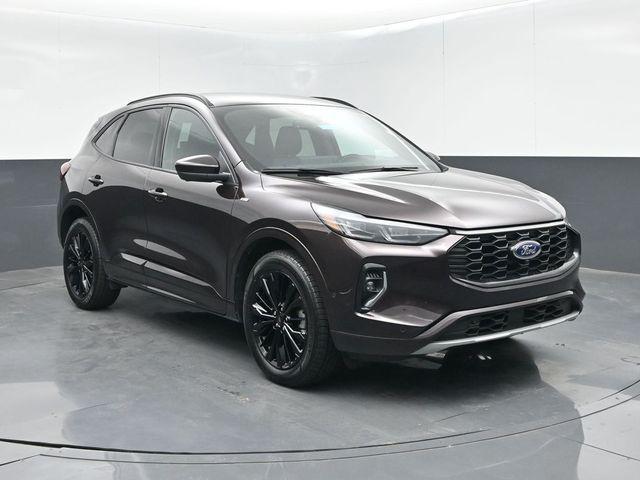 used 2023 Ford Escape car, priced at $29,106
