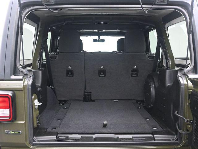 used 2022 Jeep Wrangler Unlimited car, priced at $26,977