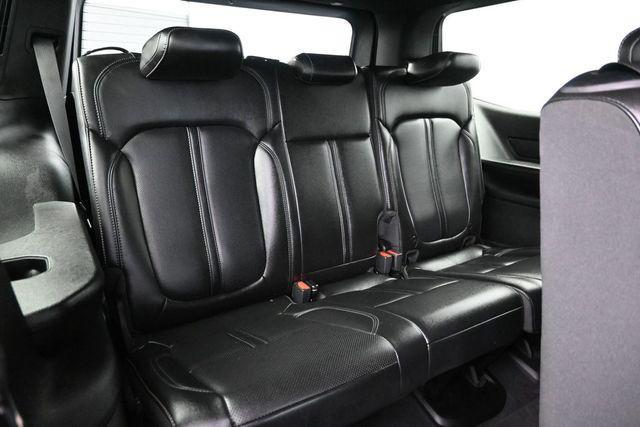 used 2023 Jeep Wagoneer car, priced at $41,872