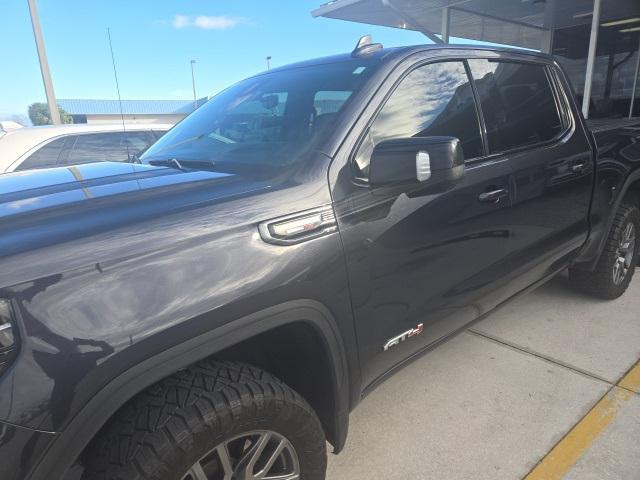 used 2022 GMC Sierra 1500 car, priced at $43,324