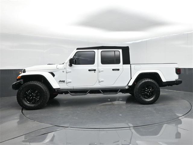 used 2021 Jeep Gladiator car, priced at $30,646