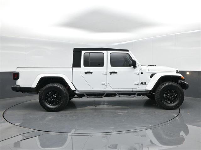 used 2021 Jeep Gladiator car, priced at $30,646