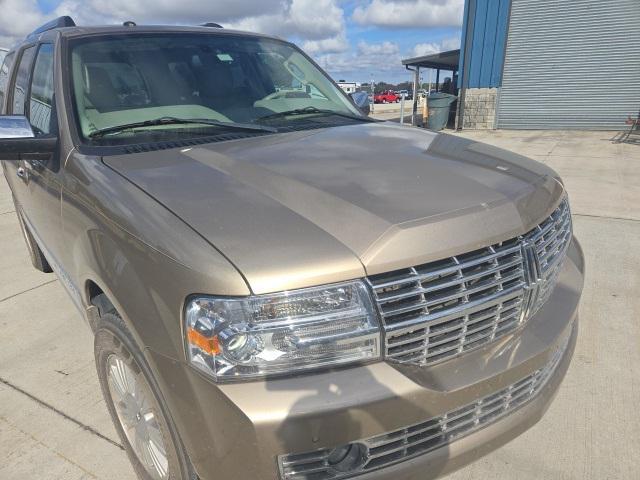 used 2014 Lincoln Navigator car, priced at $12,998