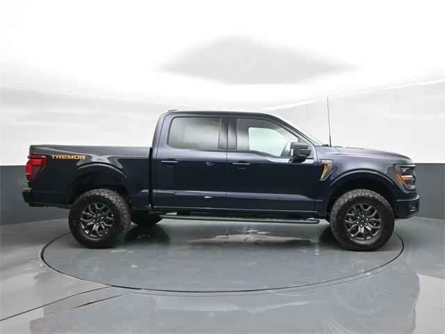 new 2025 Ford F-150 car, priced at $62,620