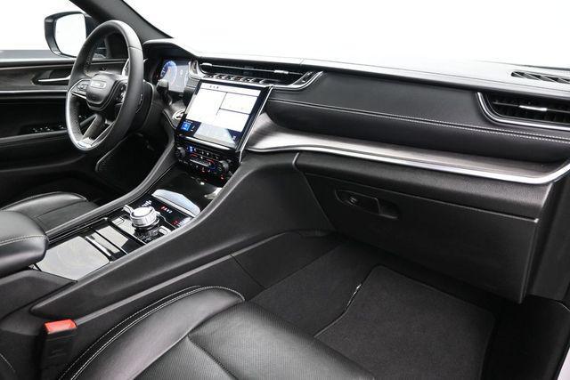 used 2023 Jeep Grand Cherokee car, priced at $41,158