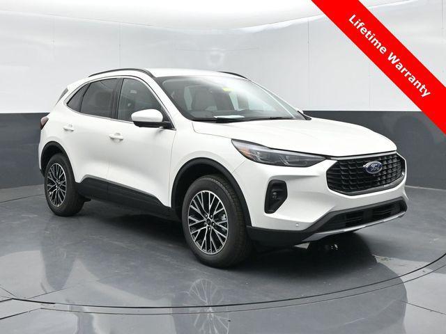 new 2026 Ford Escape PHEV car, priced at $31,950
