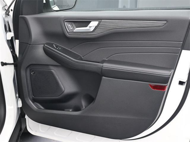 new 2026 Ford Escape PHEV car, priced at $32,364