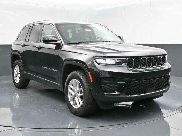 used 2024 Jeep Grand Cherokee car, priced at $32,906