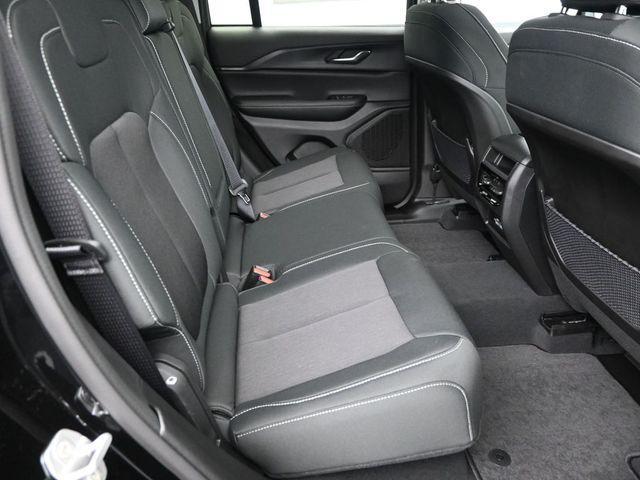 used 2024 Jeep Grand Cherokee car, priced at $32,906