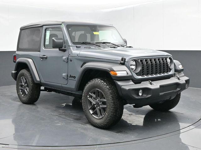 used 2025 Jeep Wrangler car, priced at $33,125