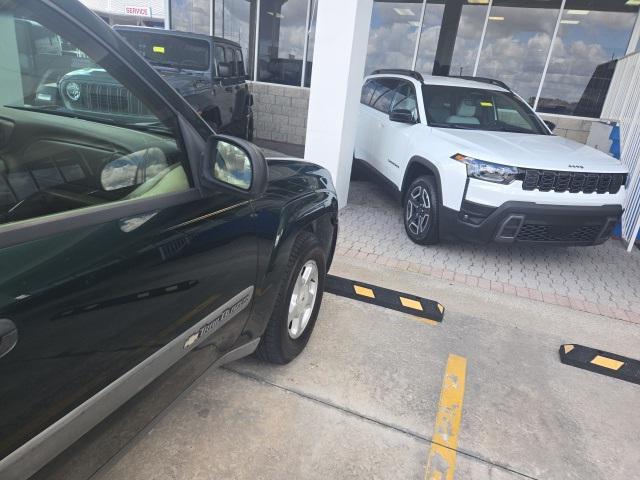 used 2003 Chevrolet TrailBlazer car, priced at $4,100