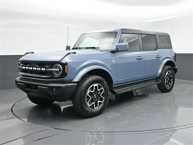 new 2025 Ford Bronco car, priced at $45,721