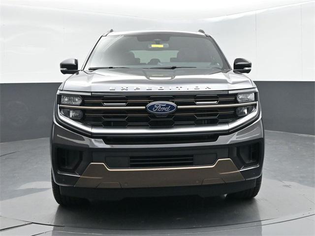 new 2025 Ford Expedition car, priced at $82,231