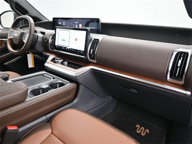 new 2025 Ford Expedition car, priced at $82,231