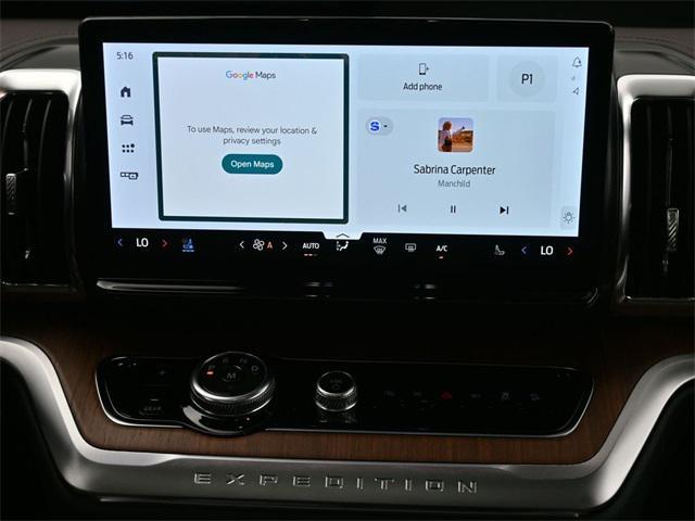 new 2025 Ford Expedition car, priced at $82,231