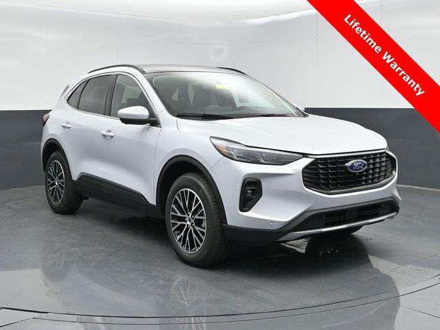new 2026 Ford Escape PHEV car, priced at $32,913