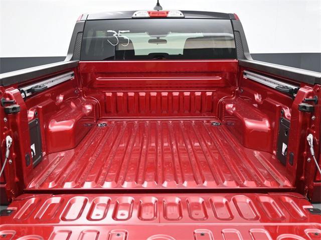 new 2025 Ford Maverick car, priced at $30,034