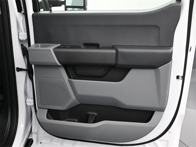 new 2025 Ford F-250 car, priced at $56,309