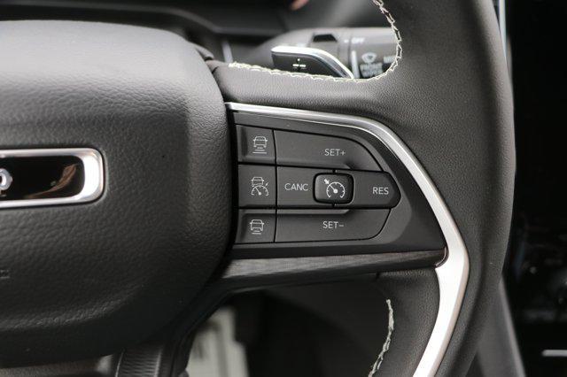 new 2026 Jeep Grand Cherokee car, priced at $41,785