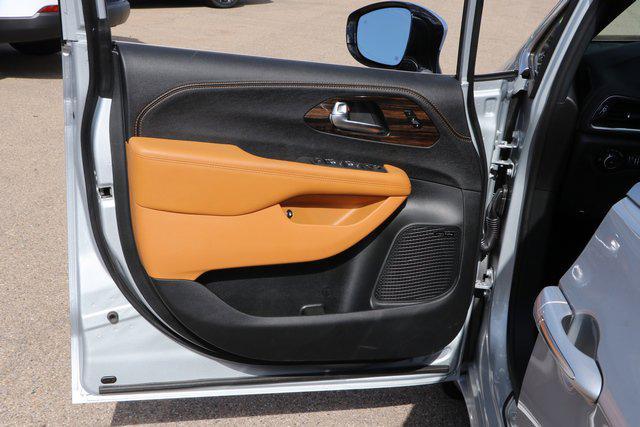 new 2023 Chrysler Pacifica car, priced at $50,034