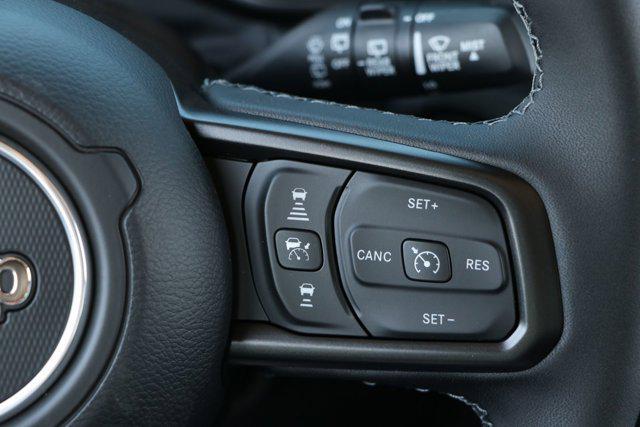 new 2025 Jeep Wrangler car, priced at $44,078