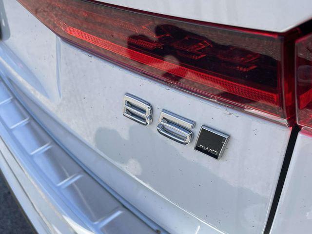 new 2026 Volvo XC60 car, priced at $57,985