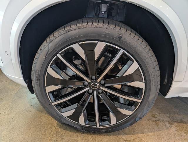 new 2026 Volvo XC90 car, priced at $77,770