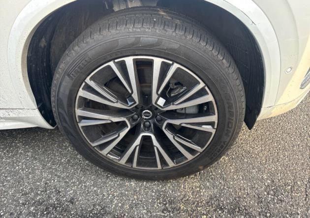 used 2024 Volvo XC90 Recharge Plug-In Hybrid car, priced at $55,977