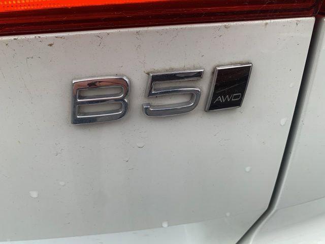 used 2023 Volvo XC60 car, priced at $40,976