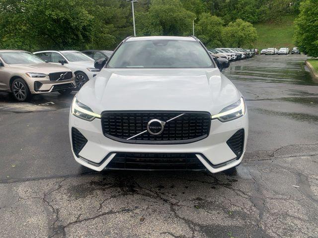 used 2023 Volvo XC60 car, priced at $40,976