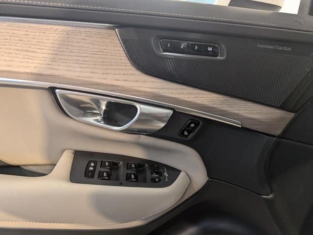 new 2026 Volvo XC90 car, priced at $71,825