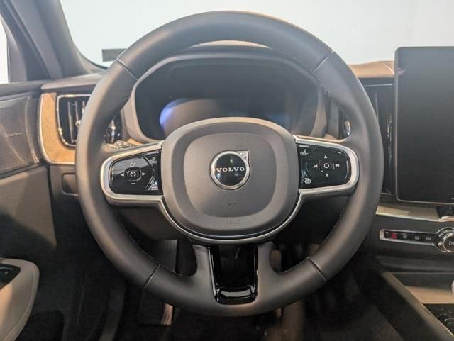 new 2026 Volvo XC60 car, priced at $58,105