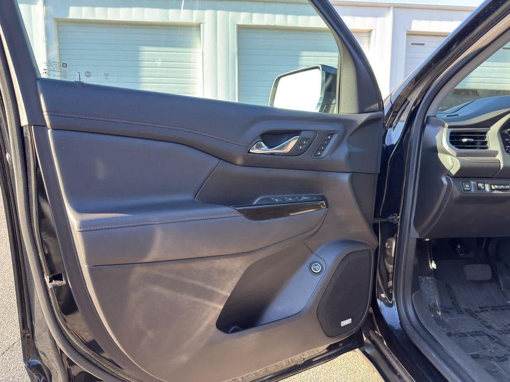 used 2023 GMC Acadia car, priced at $36,089