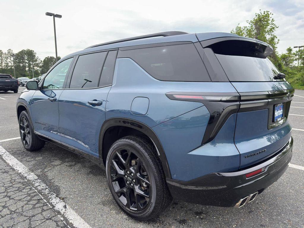 used 2024 Chevrolet Traverse car, priced at $47,499