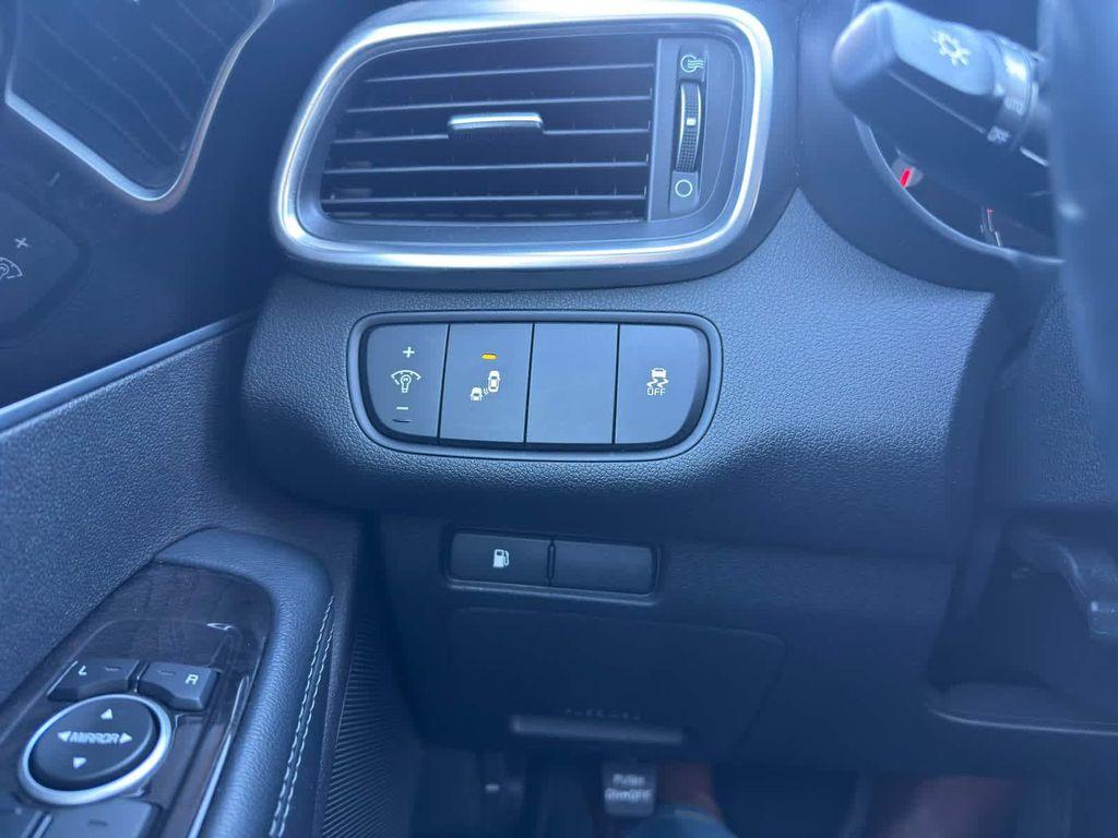 used 2017 Kia Sorento car, priced at $14,844