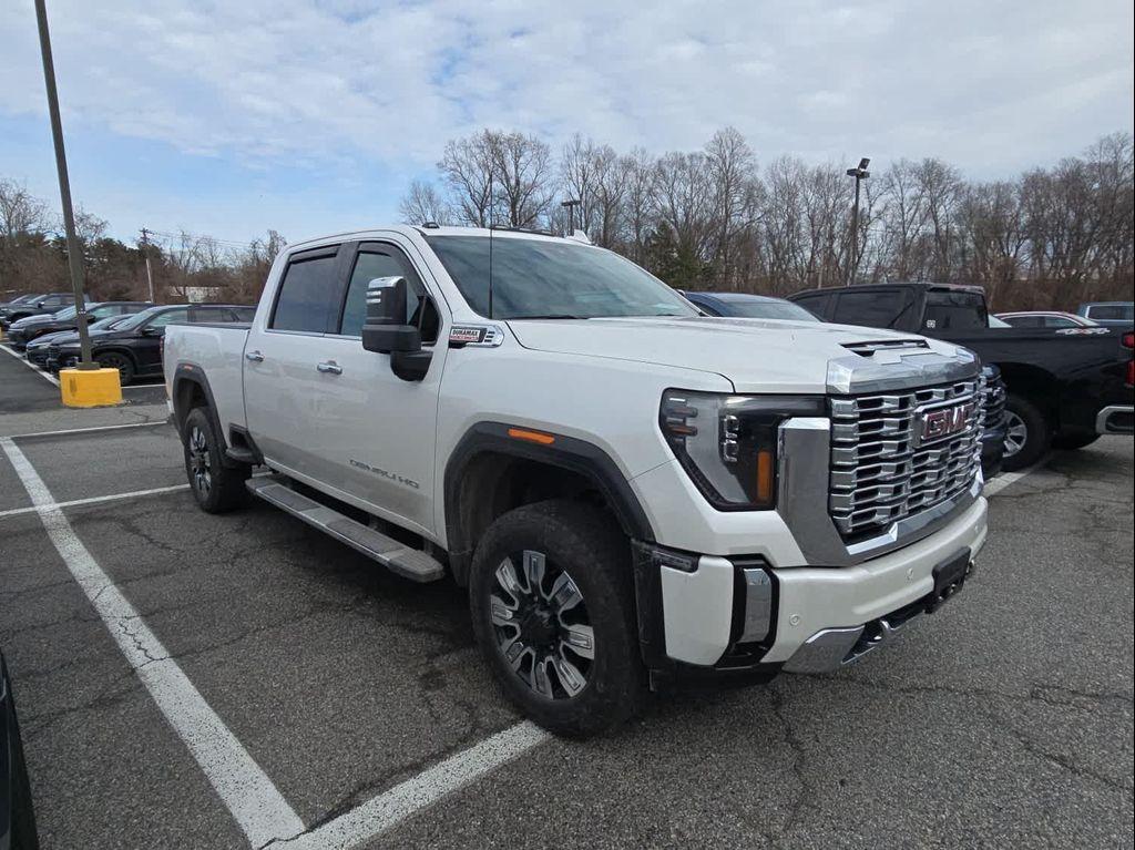 used 2024 GMC Sierra 2500 car, priced at $64,998