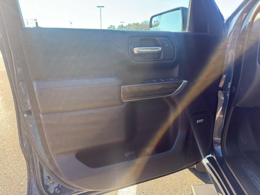 used 2021 Chevrolet Silverado 1500 car, priced at $36,980