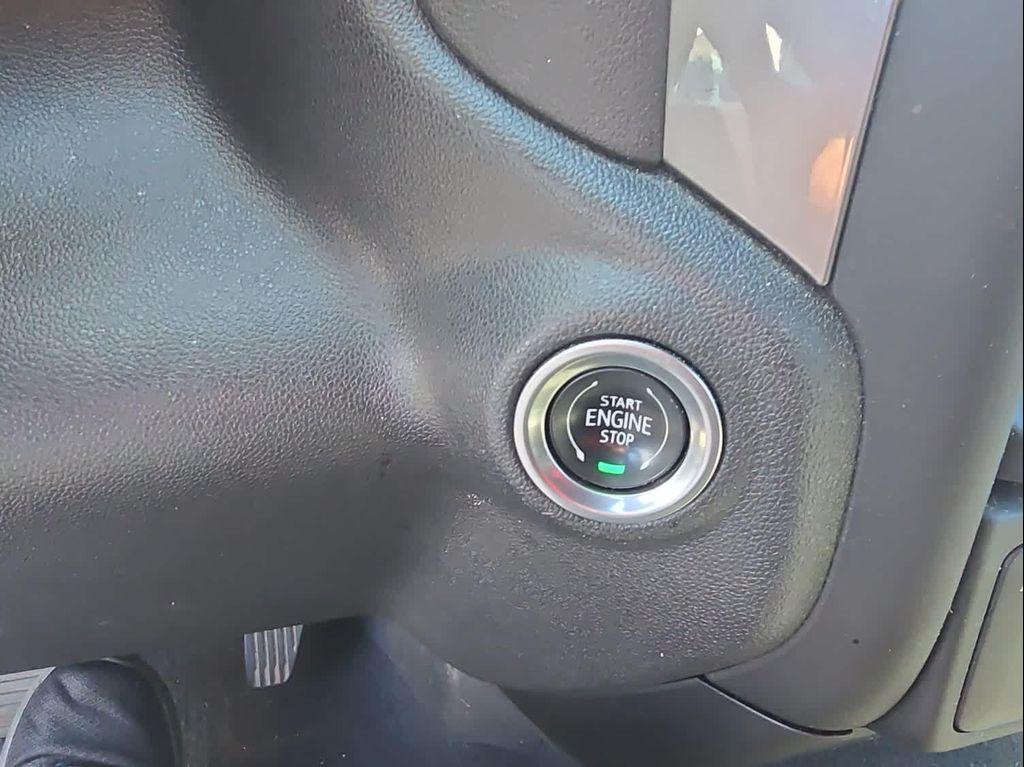 used 2022 Chevrolet Silverado 1500 car, priced at $34,289