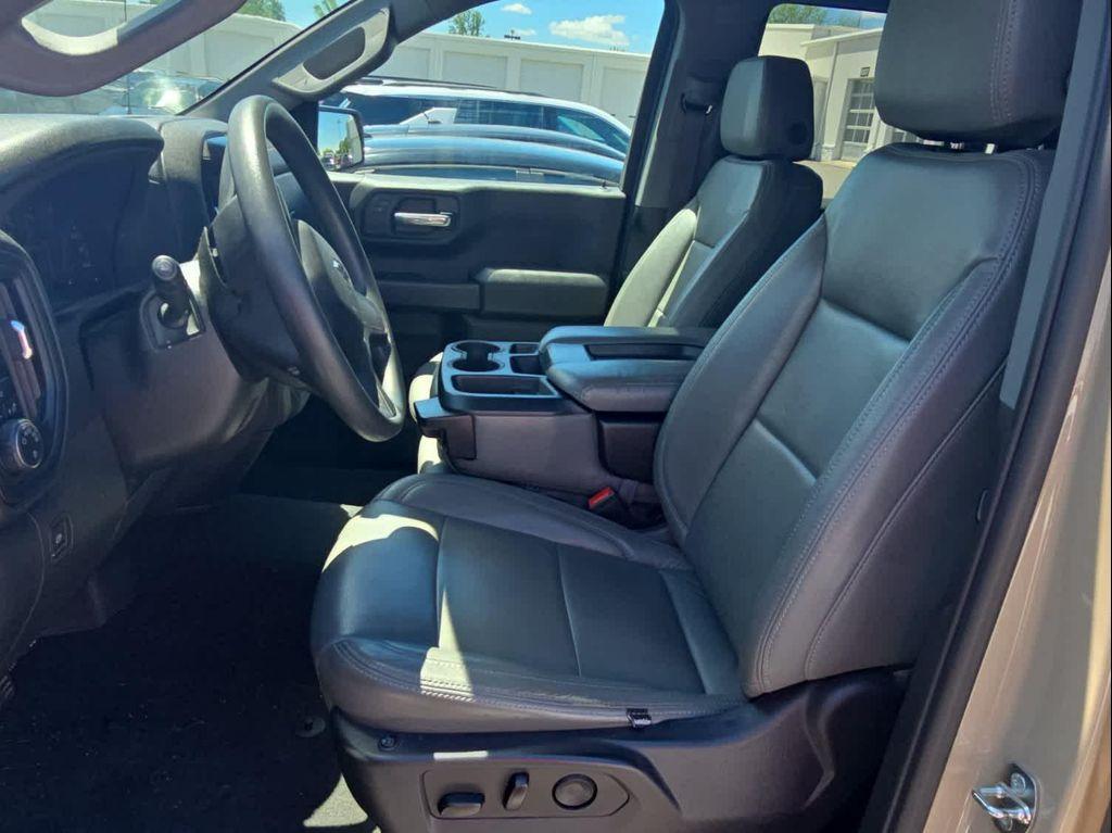 used 2022 Chevrolet Silverado 1500 car, priced at $34,289