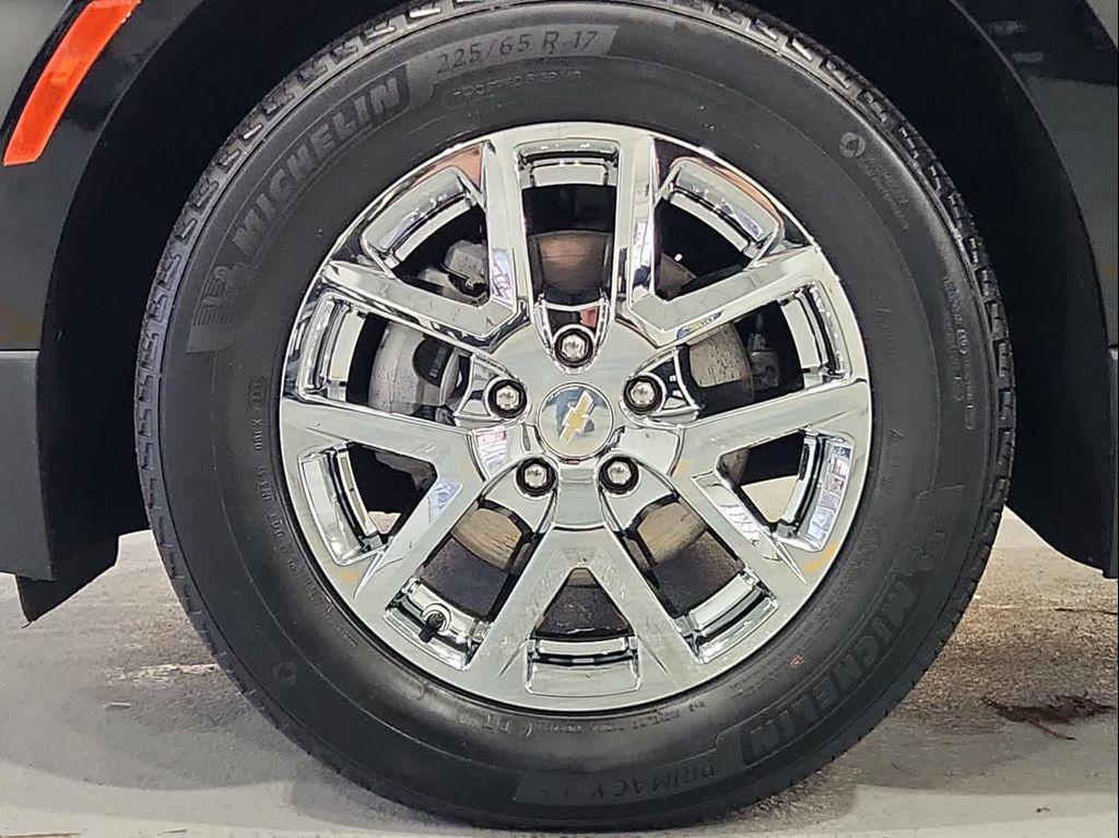 used 2022 Chevrolet Equinox car, priced at $21,222