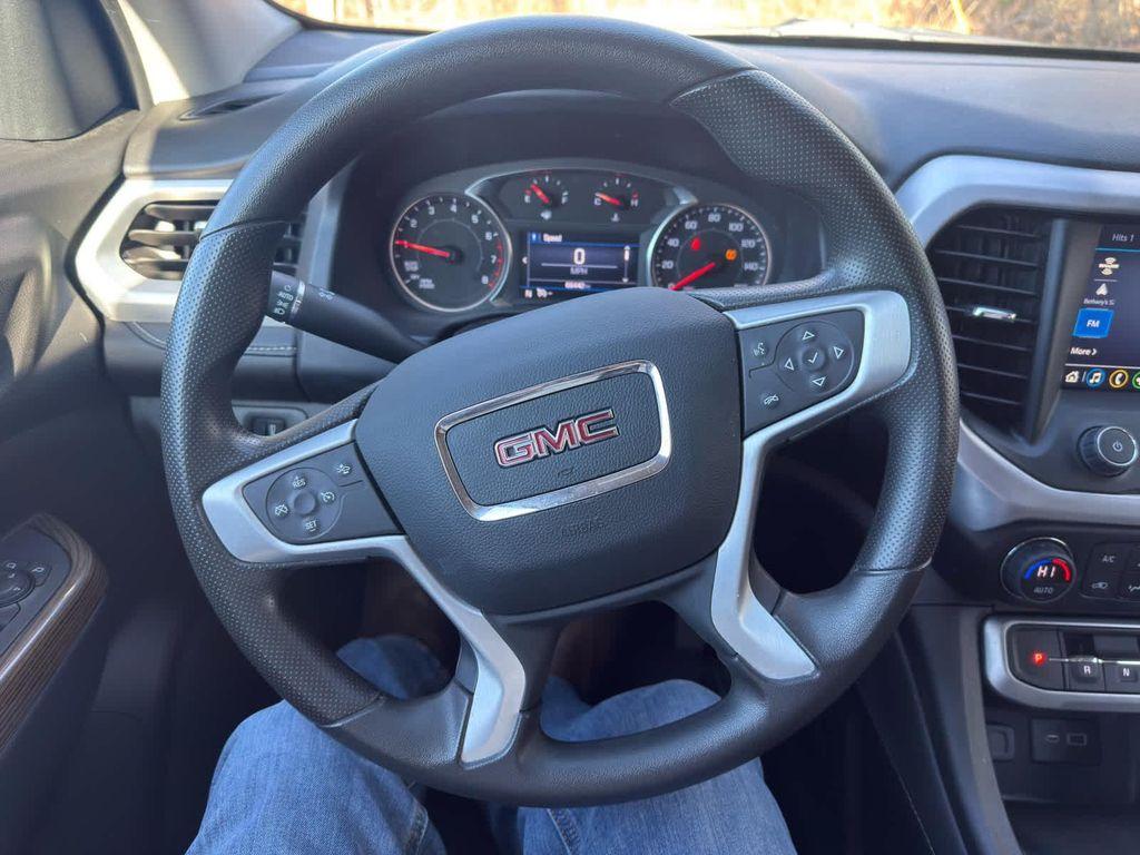 used 2023 GMC Acadia car, priced at $22,999